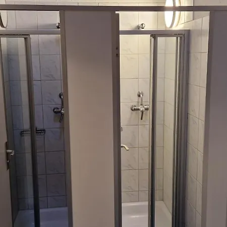 Geräumige Für Familien Und Gruppen 9 Betten *