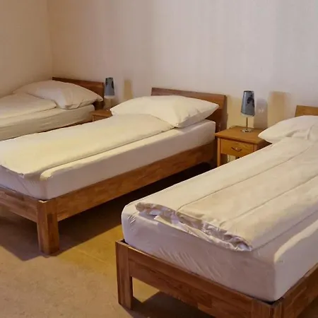 Geräumige Für Familien Und Gruppen 9 Betten Apartamento *